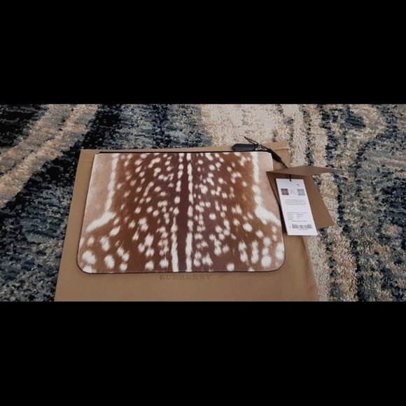 Burberry London England Clutch - Picture 2 of 4